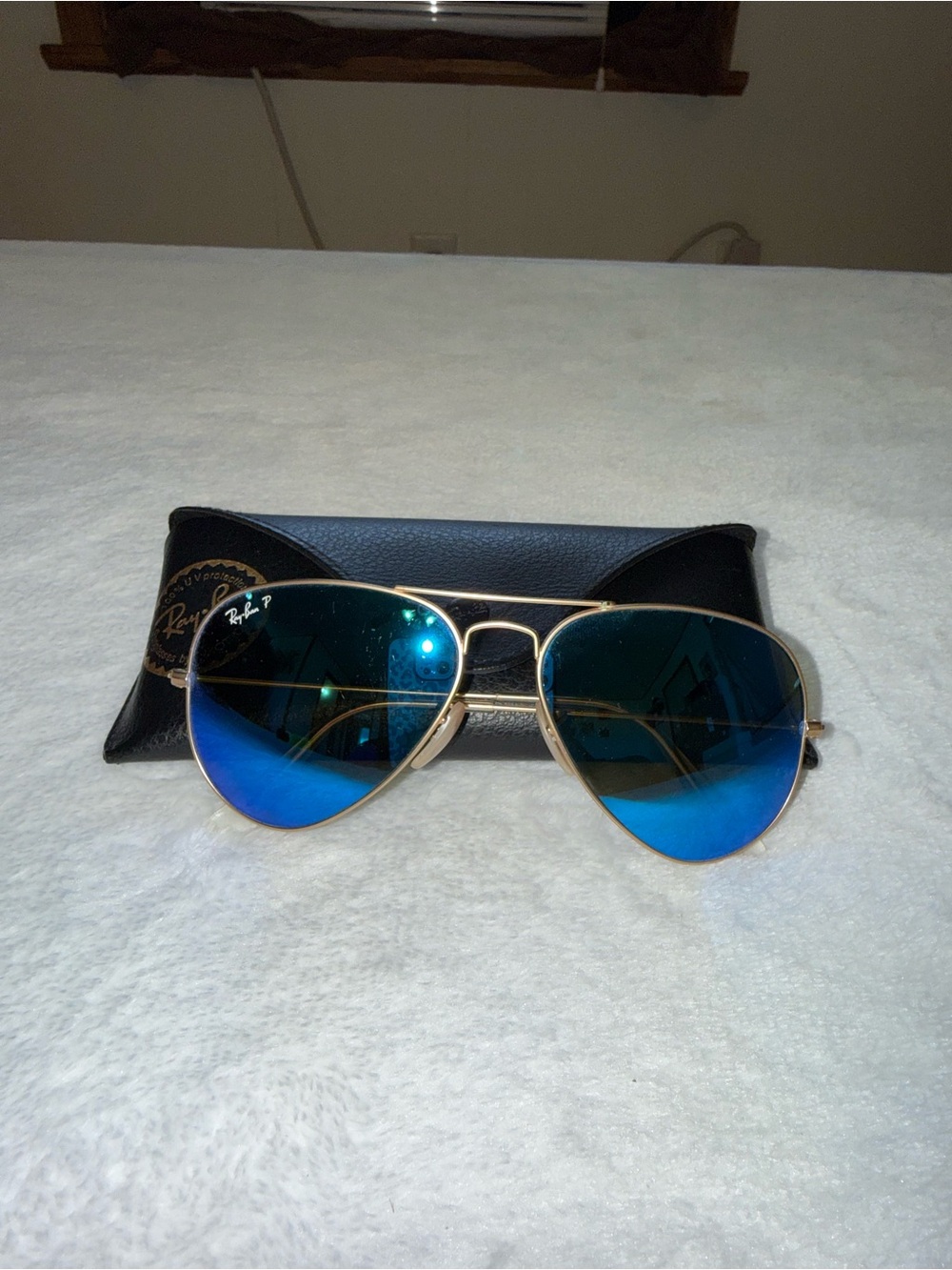 Ray-Ban Gold Frame Aviator Sunglasses with Blue Mirror Lenses